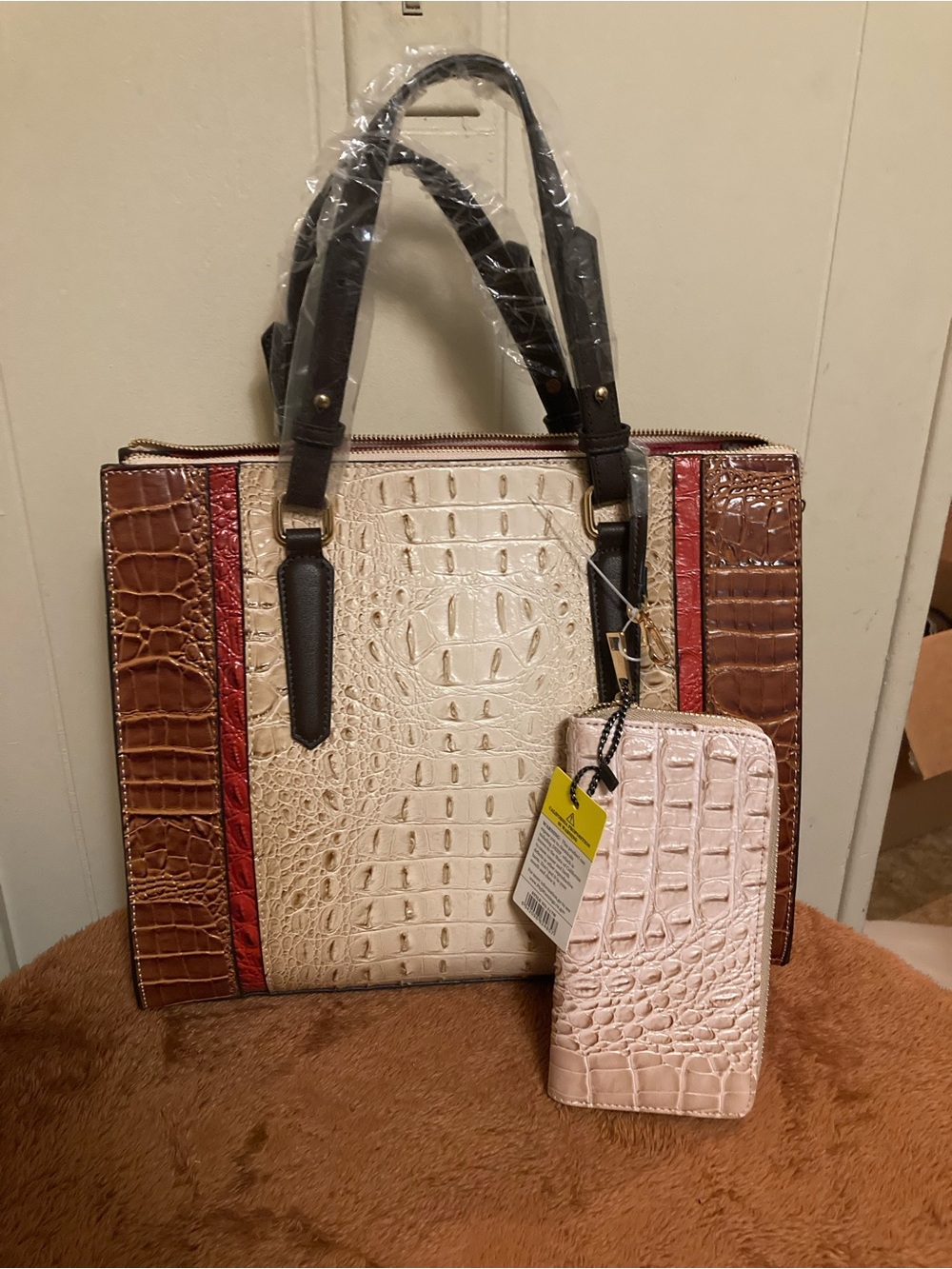 Croc-Embossed Tote with Matching Wristlet - Cream & Brown